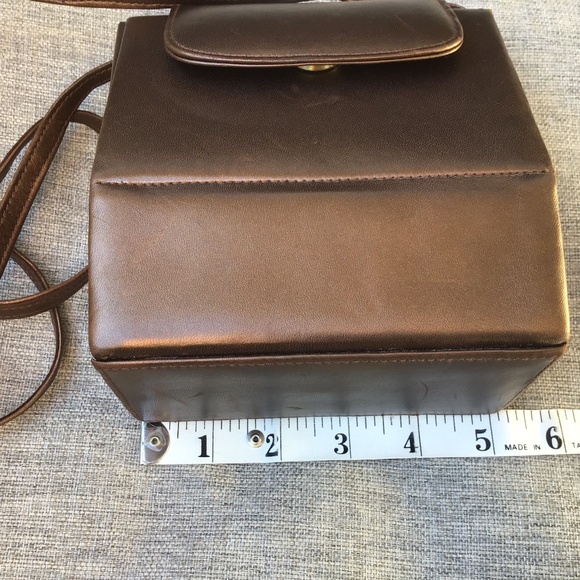 Stuart Weitzman Bag - Picture 14 of 16